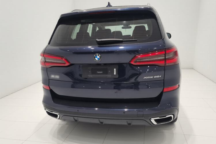 Used BMW X5 2019 xDrive40i Luxury Model with M Sport Package Rear