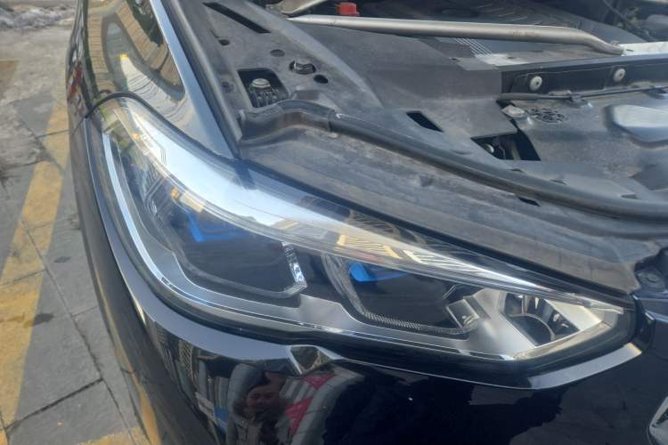 Used BMW X5 2019 xDrive40i M Sport Package Right Front Headlight