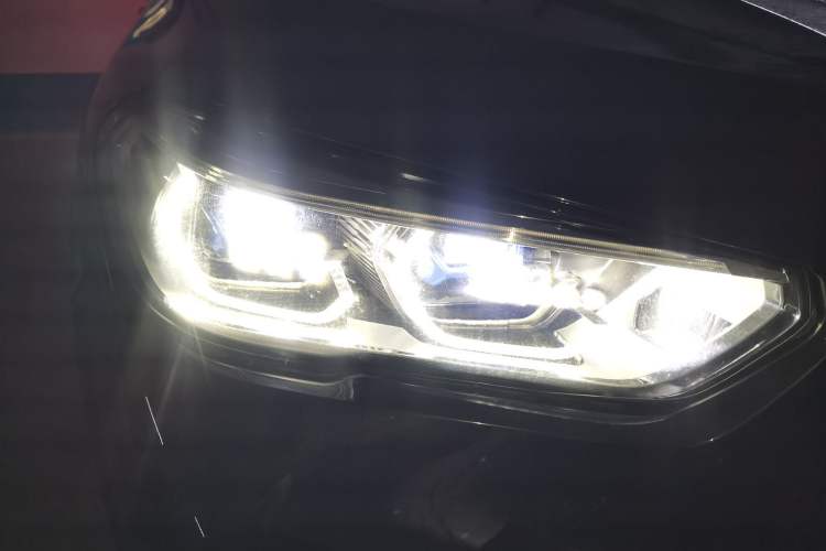 Used BMW X5 2019 xDrive40i M Sport Package Right Front Headlight
