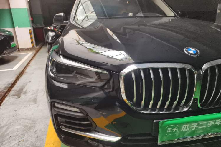 Used BMW X5  Right Front Headlight