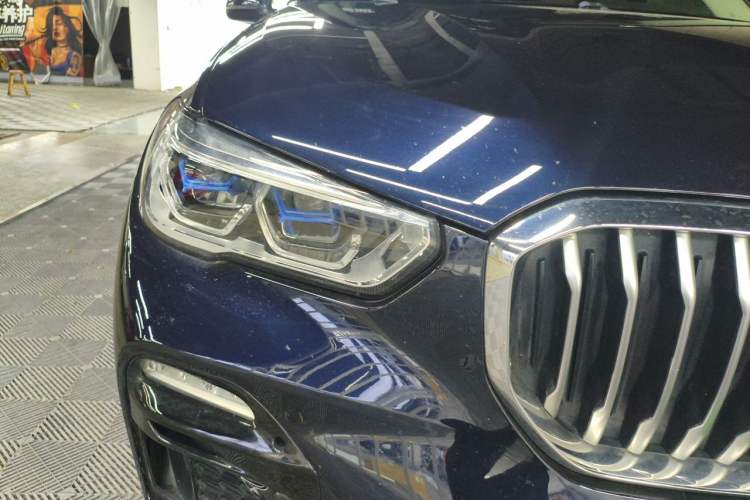 Used BMW X5 2019 xDrive40i M Sport Package Right Front Headlight