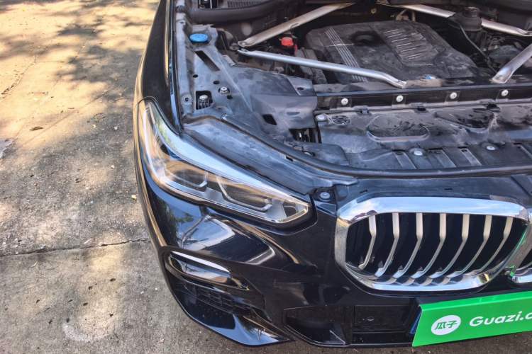 Used BMW X5 2019 xDrive40i M Sport Package Right Front Headlight
