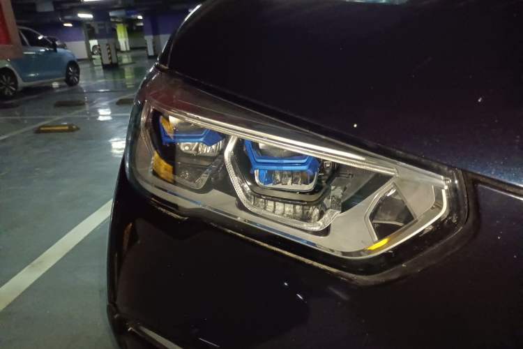 Used BMW X5 2019 xDrive40i M Sport Package Right Front Headlight