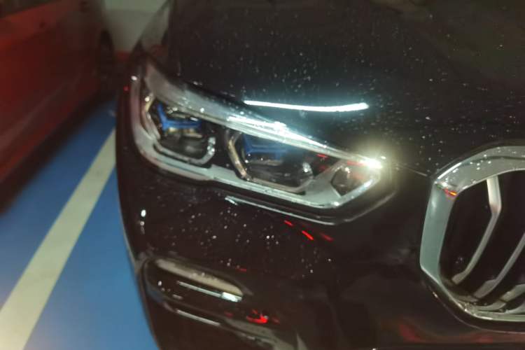 Used BMW X5 2019 xDrive40i M Sport Package Right Front Headlight