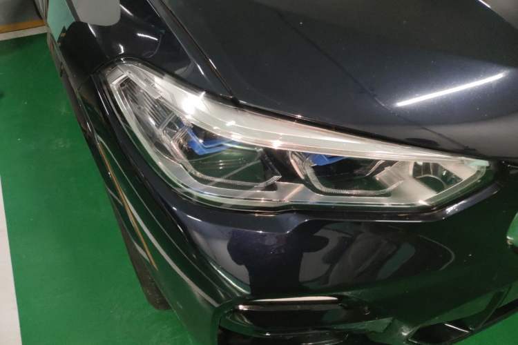 Used BMW X5  Right Front Headlight