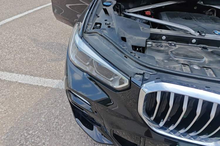 Used BMW X5 2019 xDrive30i M Sport Package Right Front Headlight