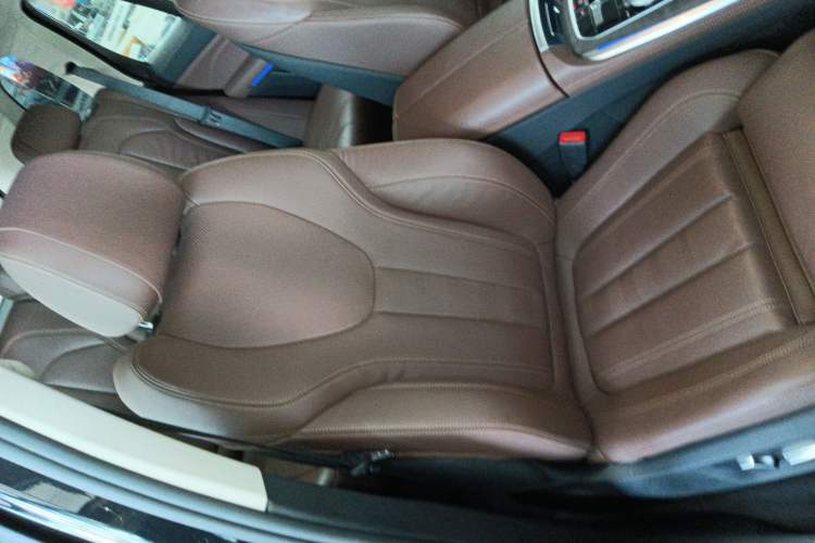 Used BMW X5 2019 xDrive40i M Sport Package Right Front Seat