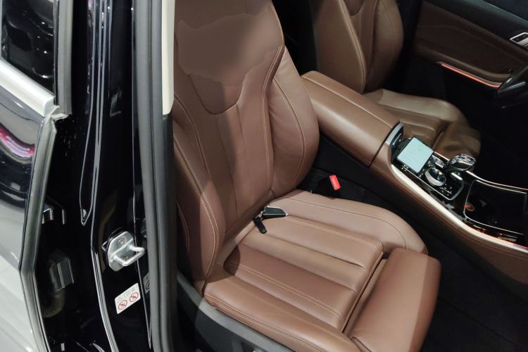Used BMW X5 2019 xDrive40i M Sport Package Right Front Seat