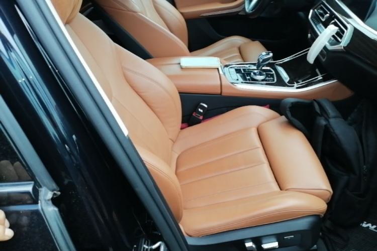 Used BMW X5 2019 xDrive40i M Sport Package Right Front Seat