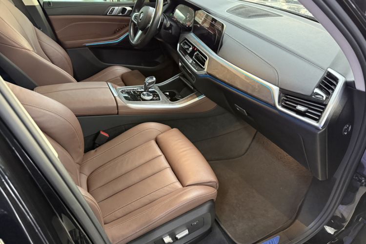 Used BMW X5 2019 xDrive40i M Sport Package Right Front Seat