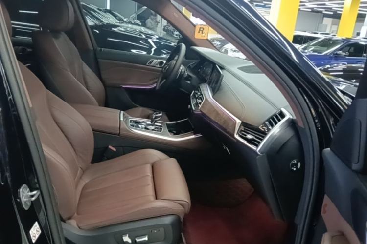 Used BMW X5 2019 xDrive40i M Sport Package Right Front Seat