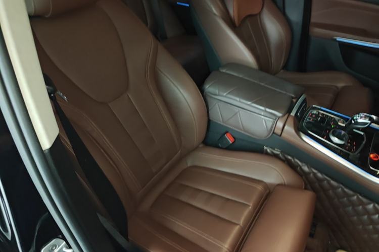 Used BMW X5 2019 xDrive40i M Sport Package Right Front Seat