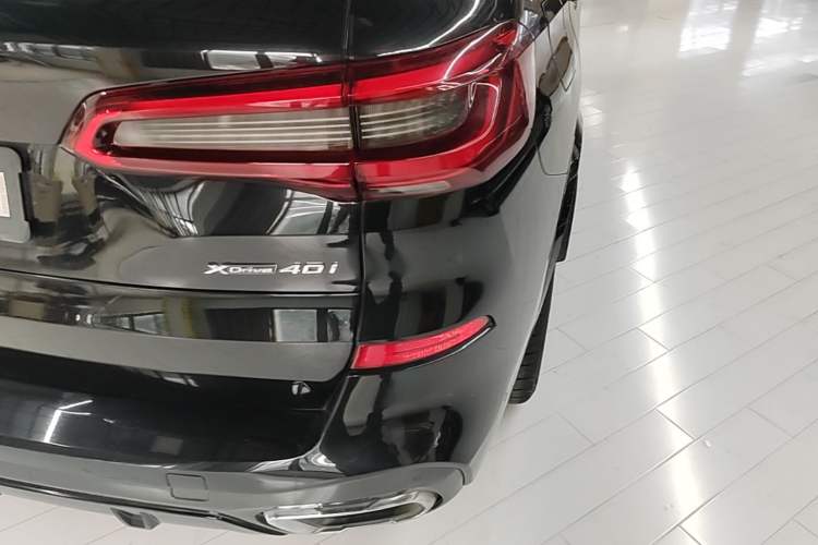 Used BMW X5 2019 xDrive40i M Sport Package Right Rear Taillight