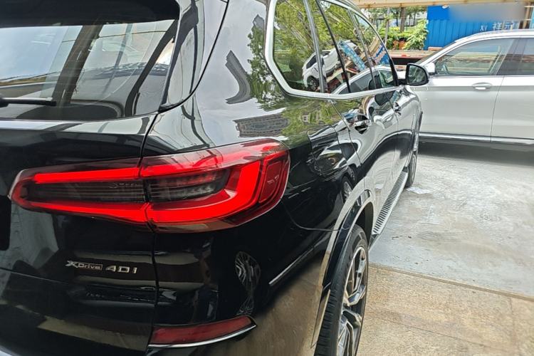 Used BMW X5 2019 xDrive40i M Sport Package Right Rear Taillight