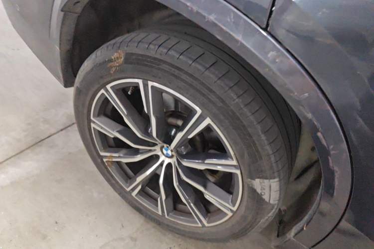Used BMW X5 2019 xDrive40i M Sport Package Right Rear Wheel Hub