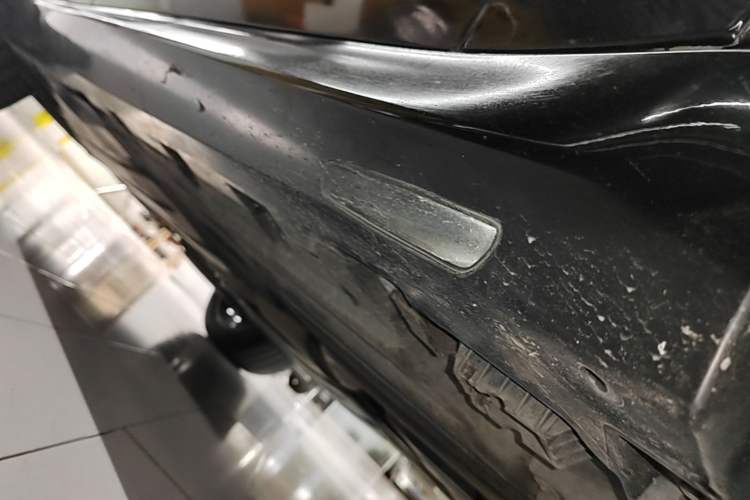 Used BMW X5 2019 xDrive40i M Sport Package Right Side Sill