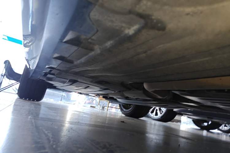 Used BMW X5 2019 xDrive40i M Sport Package Right Side Sill