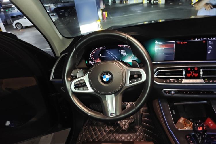 Used BMW X5 2019 xDrive40i M Sport Package Steering Wheel