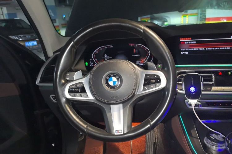 Used BMW X5 2019 xDrive40i M Sport Package Steering Wheel