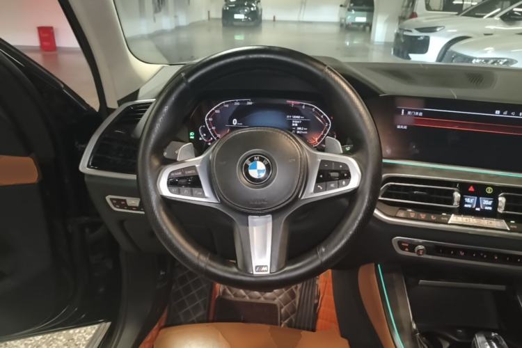 Used BMW X5 2019 xDrive40i M Sport Package Steering Wheel