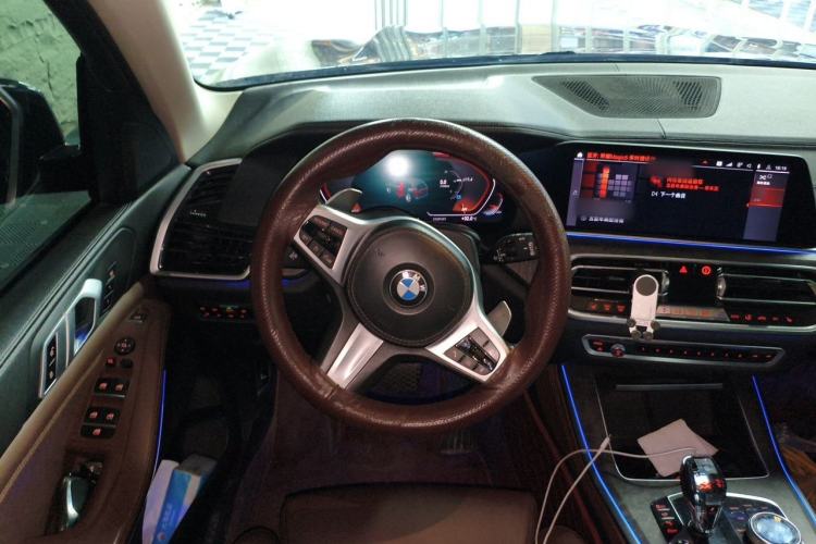 Used BMW X5 2019 xDrive40i M Sport Package Steering Wheel