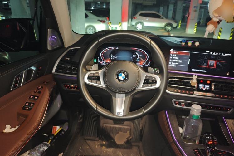 Used BMW X5 2019 xDrive40i M Sport Package Steering Wheel