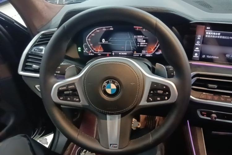 Used BMW X5 2019 xDrive40i M Sport Package Steering Wheel