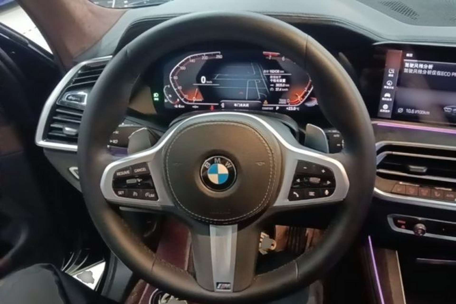 Used BMW X5 2019 xDrive40i M Sport Package Steering Wheel