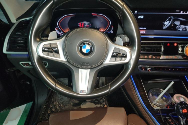 Used BMW X5 2019 xDrive40i M Sport Package Steering Wheel