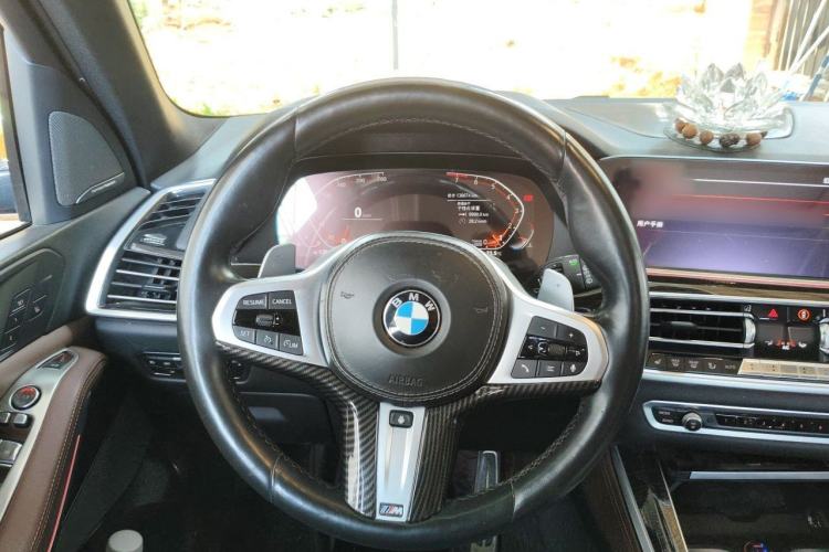 Used BMW X5 2019 xDrive40i M Sport U.S. specification Steering Wheel