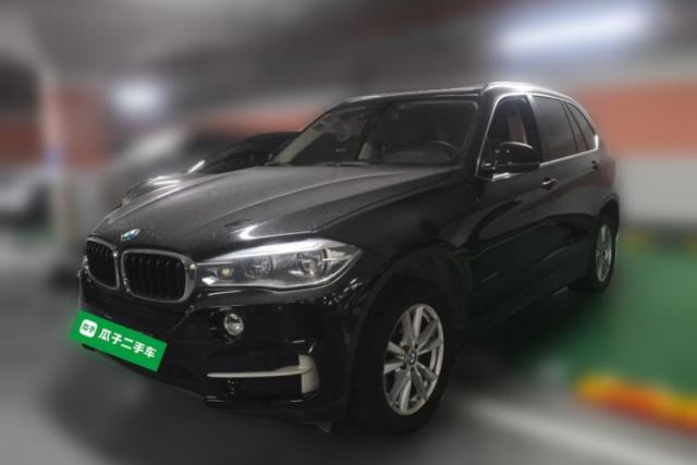 Ojetý BMW X5 2019 BMW X5 Middle East Specification, 3.0L, Parallel Import