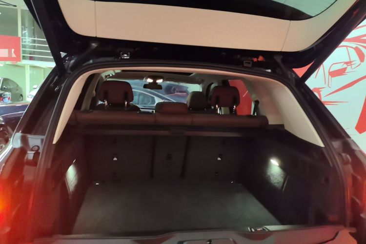Used BMW X5 2019 xDrive30i X Design Package Trunk