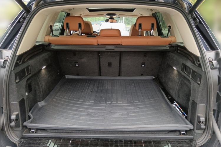 Used BMW X5 2019 xDrive40i M Sport Package Trunk