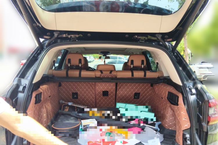 Used BMW X5  Trunk