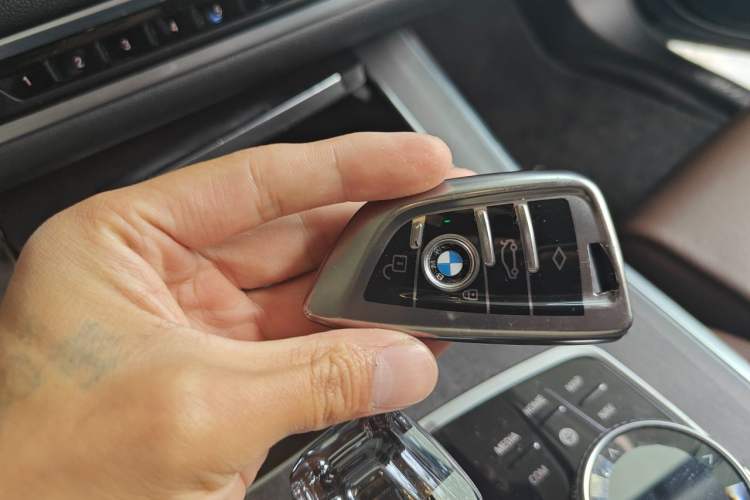 Used BMW X5 2019 xDrive40i M Sport Package Vehicle Key