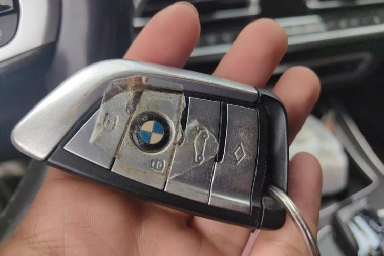 Used BMW X5 2019 xDrive40i M Sport Package Vehicle Key