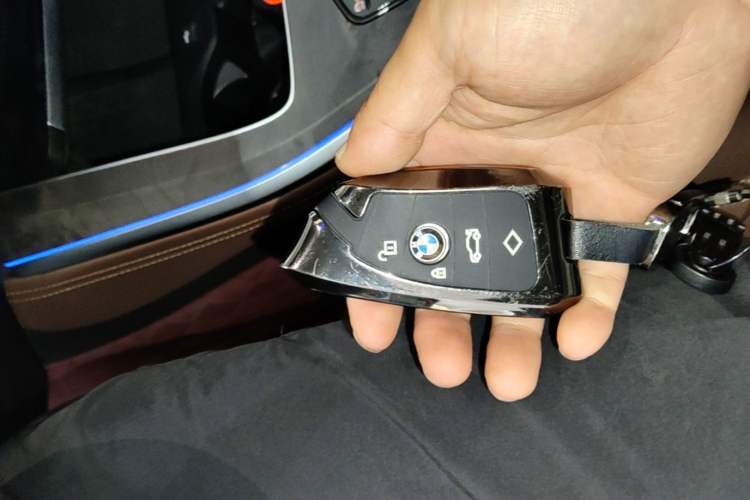 Used BMW X5 2019 xDrive40i M Sport Package Vehicle Key