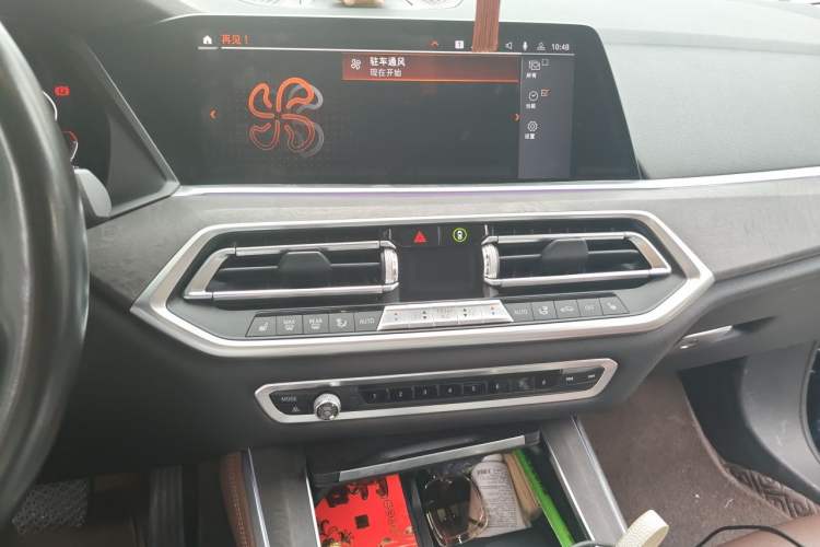 Used BMW X5 2019 xDrive40i M Sport Package Audio And AC Panel