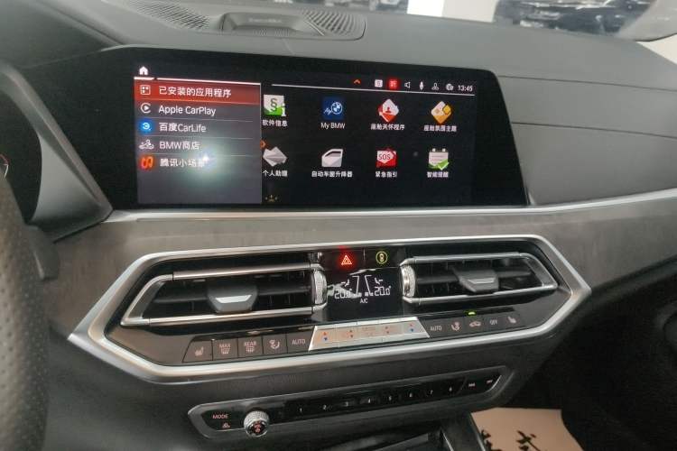 Used BMW X5 2019 xDrive40i M Sport Package Audio And AC Panel