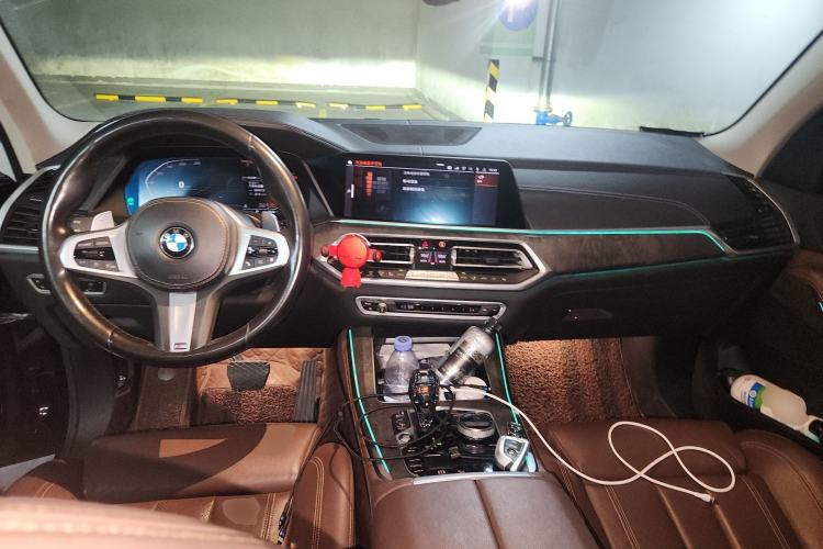 Used BMW X5 2019 xDrive40i M Sport Package Center Console
