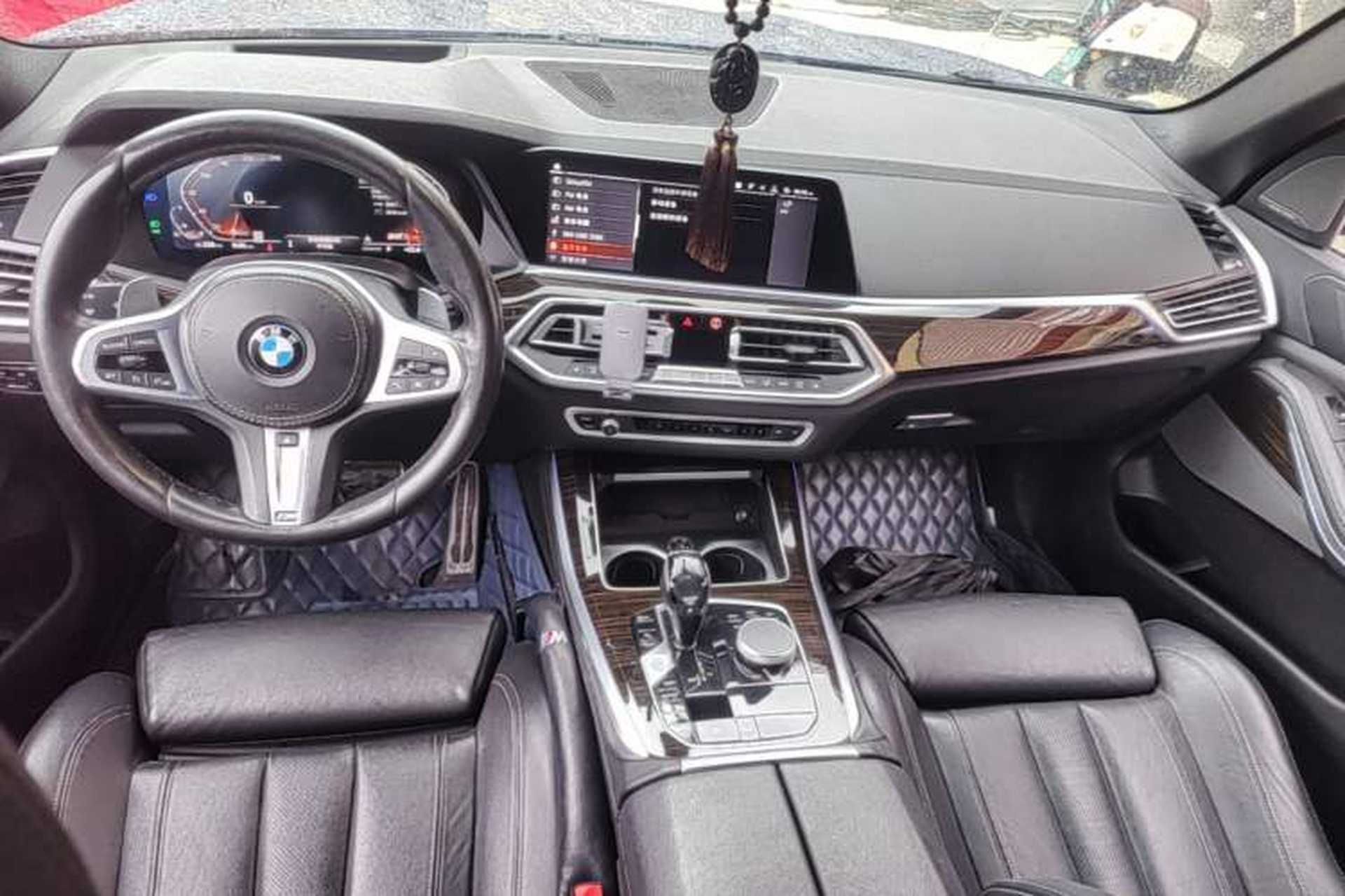 Used BMW X5 2019 xDrive40i M Sport U.S. specification Center Console