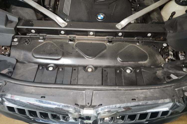 Used BMW X5 2019 xDrive40i M Sport Package Engine Bay