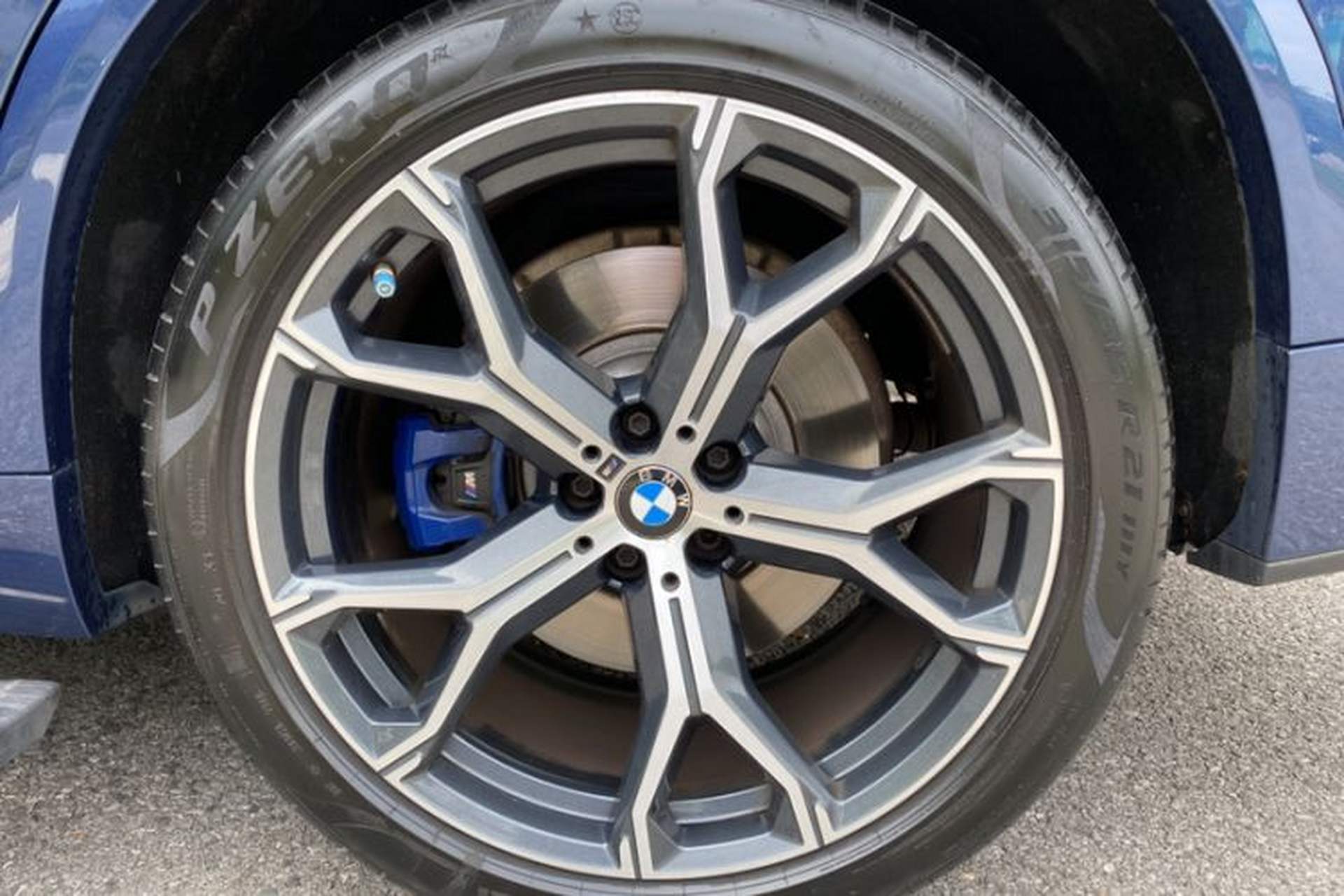 Used BMW X5 2019 xDrive40i M Sport U.S. specification Exterior 7