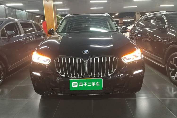 Used BMW X5 2019 xDrive40i M Sport Package Front