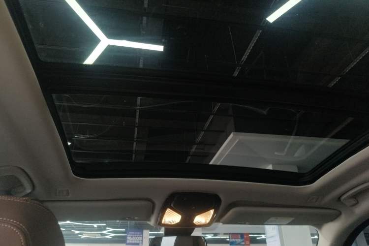Used BMW X5 2019 xDrive40i M Sport Package Headliner