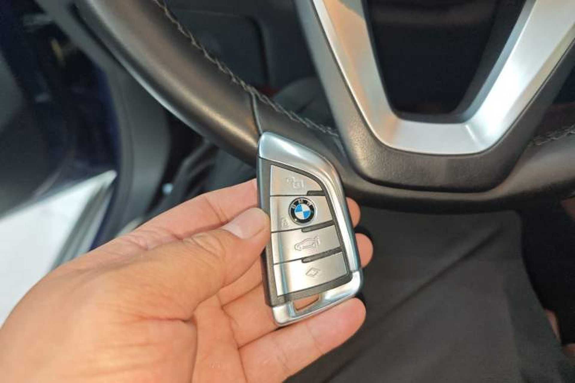 Used BMW X5 2019 xDrive40i Base Model Middle East Interior 1