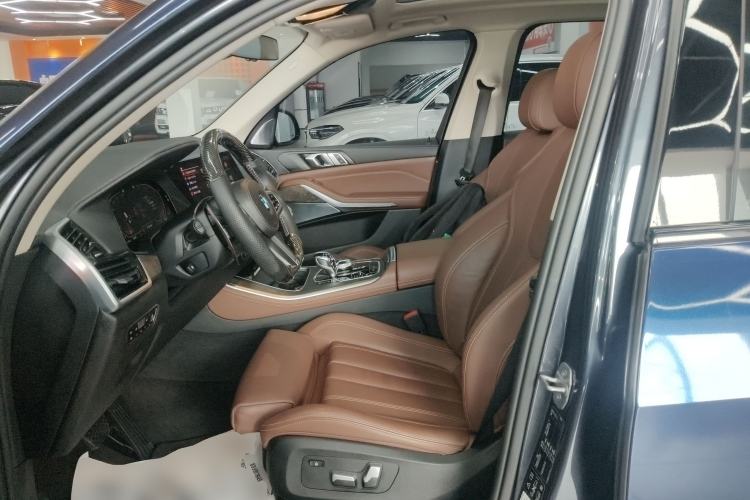 Used BMW X5 2019 xDrive40i M Sport Package Left Front Seat