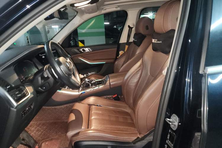 Used BMW X5 2019 xDrive40i M Sport Package Left Front Seat