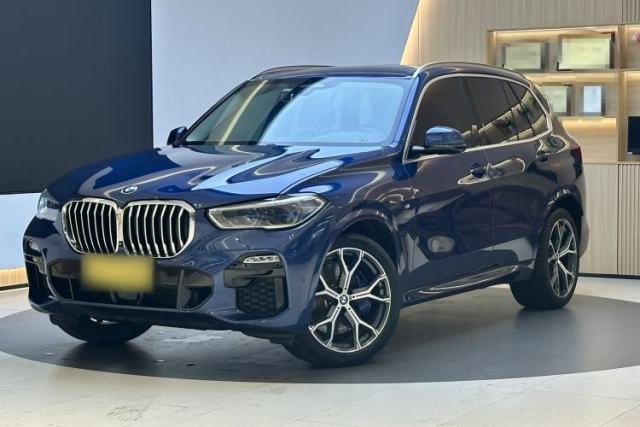 Used BMW X5 2019 xDrive40i Luxury Model with M Sport Package