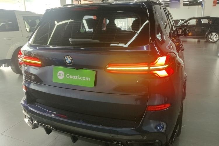 Used BMW X5 2019 xDrive40i M Sport Package Rear